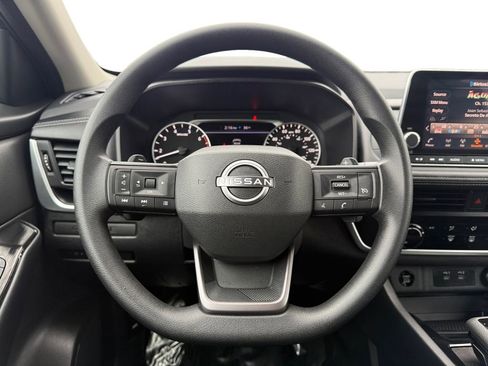 Certified 2025 Nissan Rogue S image 12