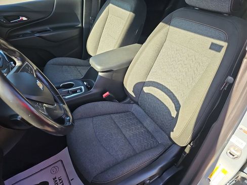 Used 2022 Chevrolet Equinox LT FWD image 20