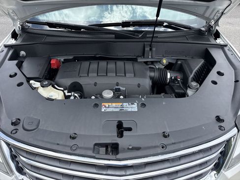 Used 2014 Chevrolet Traverse LT FWD image 35