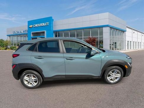 Used 2022 Hyundai Kona SE AWD/4WD image 6