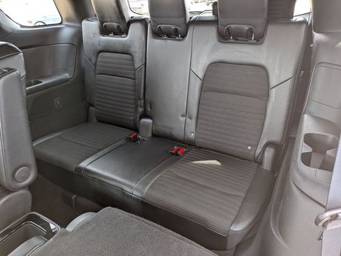 Used 2023 Nissan Pathfinder Rock Creek AWD/4WD image 22