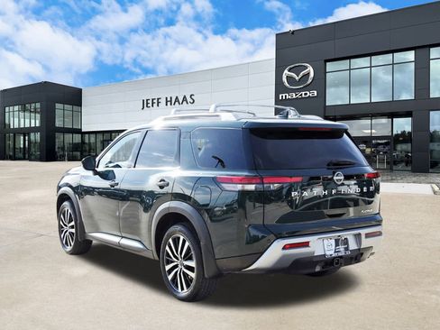 Used 2024 Nissan Pathfinder Platinum w/ Cargo Package image 2