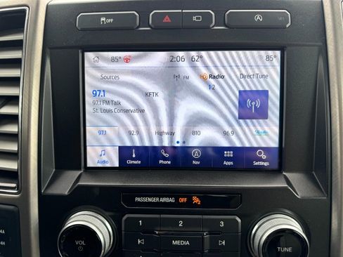 Used 2020 Ford F150 Limited image 24