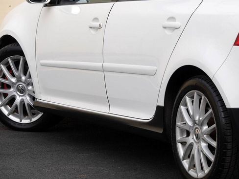 Used 2007 Volkswagen GTI 4-Door FWD image 47