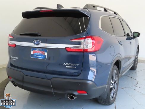 Used 2024 Subaru Ascent Limited w/ Technology Package AWD/4WD image 3
