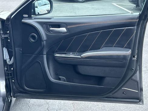 Used 2022 Dodge Charger Scat Pack image 40