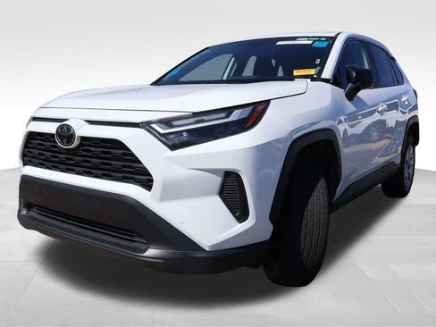 Used 2025 Toyota RAV4 LE FWD image 9