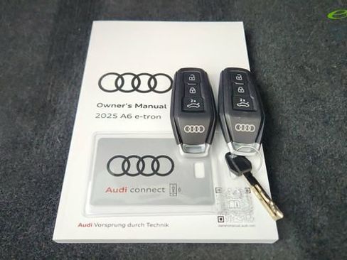 Used 2025 Audi A6 e-tron Premium Plus w/ Premium Plus RWD image 59