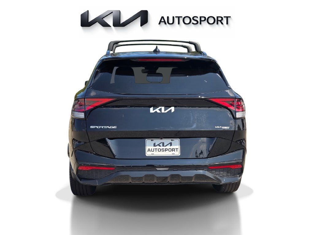 Certified 2025 Kia Sportage SX FWD image 9
