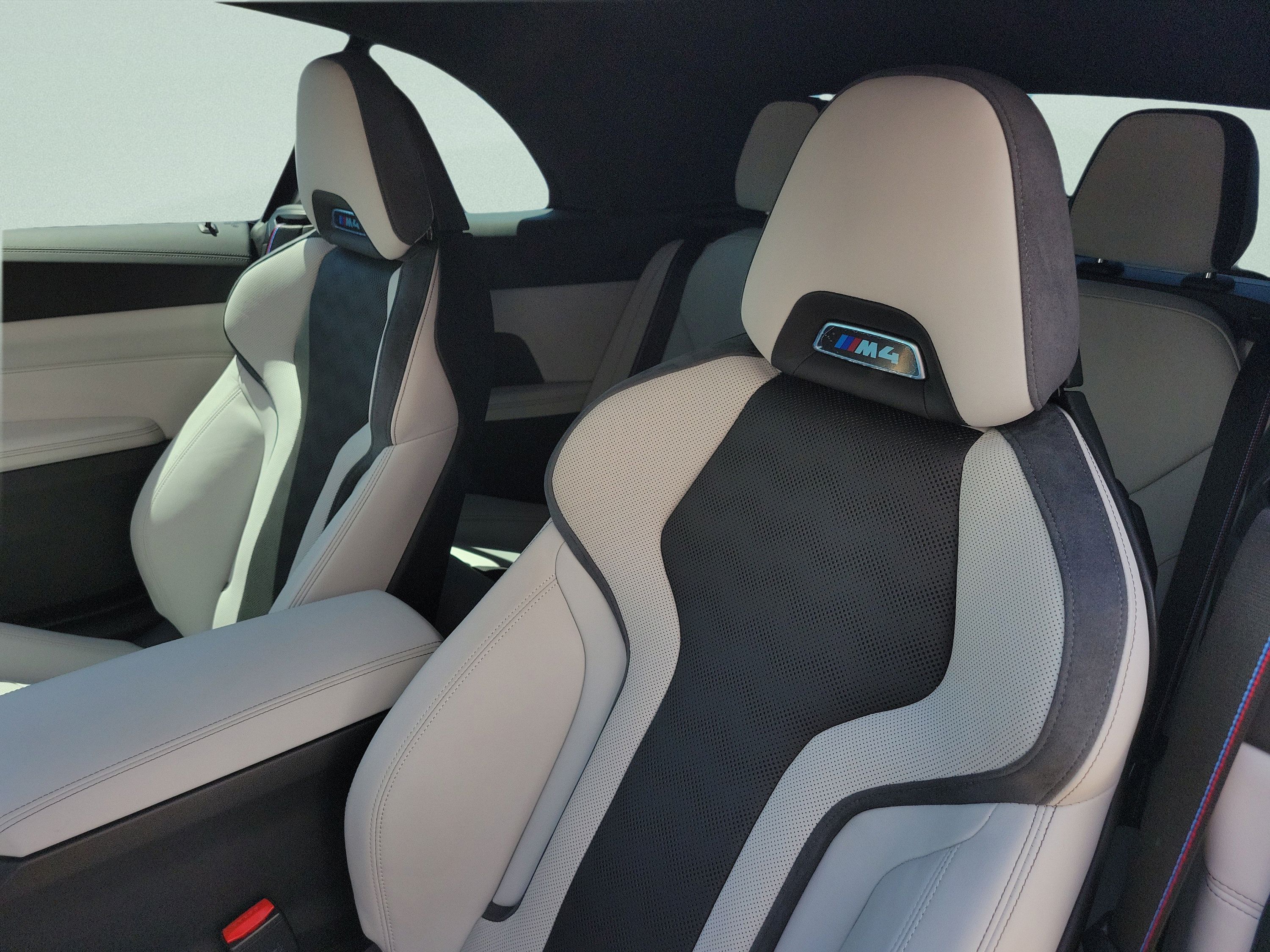 Used 2025 BMW M4 xDrive Competition w/ Executive Package AWD/4WD image 9
