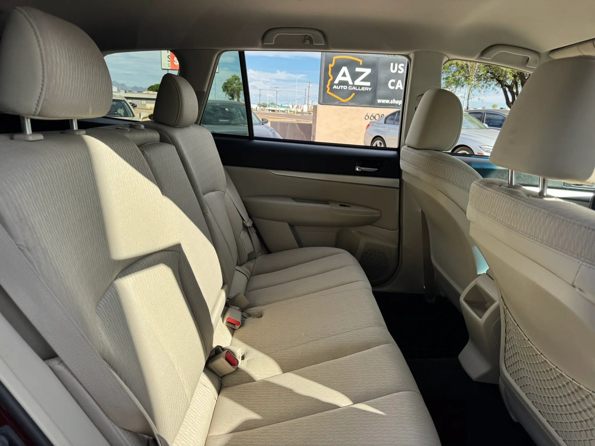 Used 2011 Subaru Outback 2.5i Premium w/ All-Weather Pkg AWD/4WD image 19