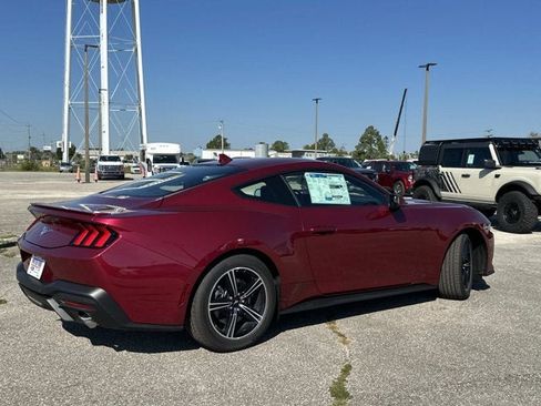 New 2025 Ford Mustang Premium image 5