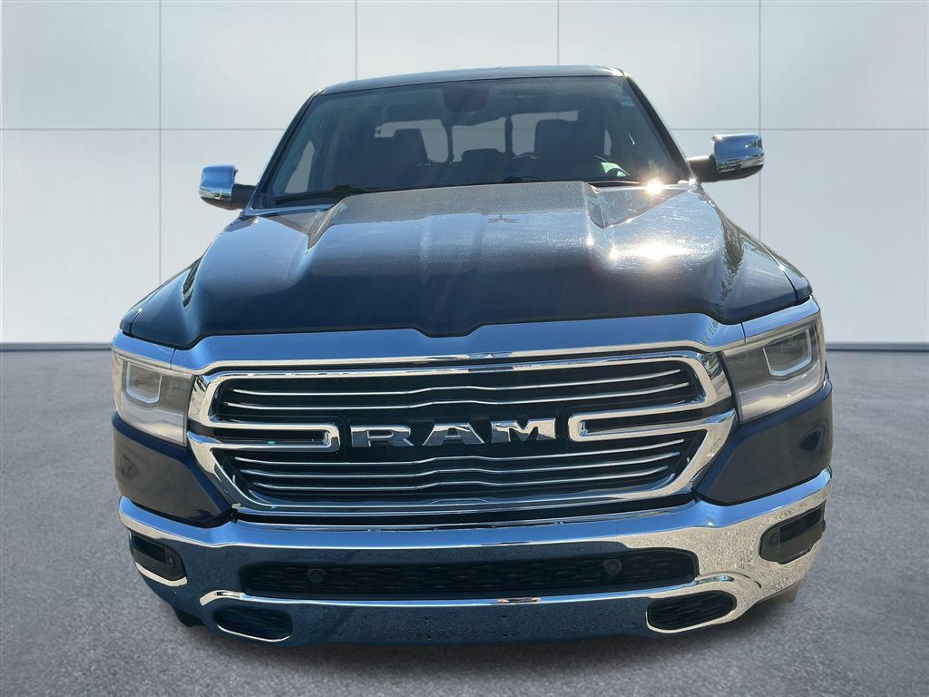 Used 2019 RAM 1500 Laramie AWD/4WD image 8