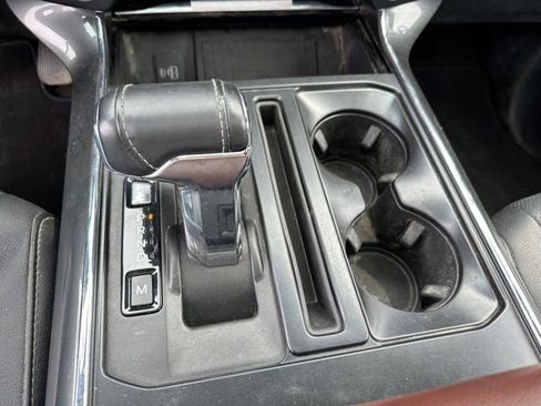 Used 2022 Ford F150 Lariat w/ Equipment Group 502A High image 19