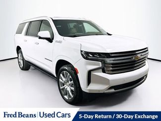 Used 2024 Chevrolet Suburban High Country w/ Premium Package video 1