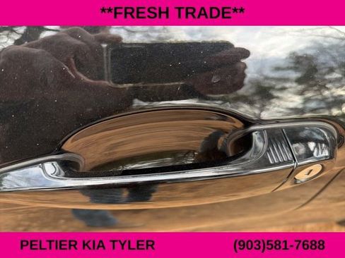 Used 2018 BMW 230i Convertible w/ Premium Package Enhanced image 7