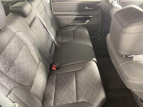 Used 2024 Toyota Tundra Limited image 24