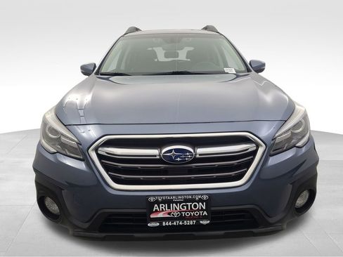 Used 2018 Subaru Outback 2.5i Limited image 9