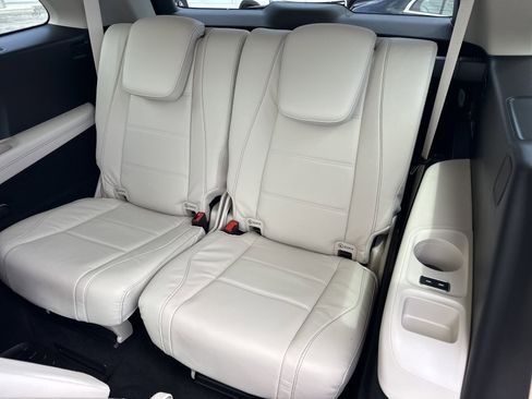 New 2026 Mercedes-Benz GLS 450 4MATIC image 14
