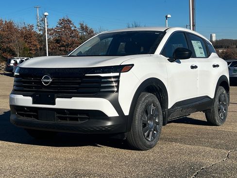 New 2026 Nissan Kicks S image 9