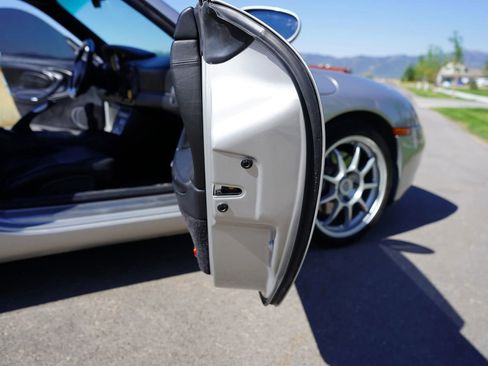 Used 1999 Porsche 911 GT3 RS image 40