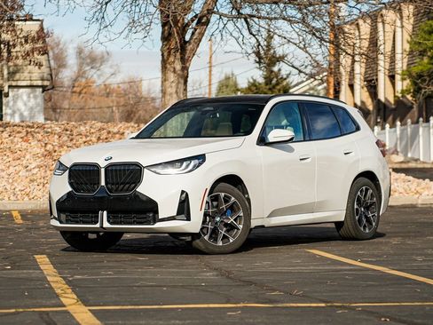 Used 2026 BMW X3 xDrive30 w/ M Sport Package image 1