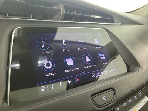 Certified 2023 Cadillac XT4 Luxury w/ Cold Weather Package image 26