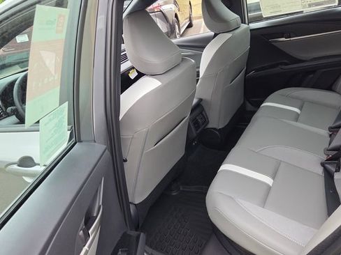 New 2026 Toyota Camry SE image 7