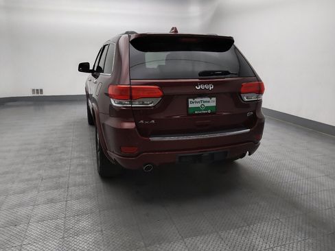 Used 2017 Jeep Grand Cherokee Overland w/ Jeep Active Safety Group AWD/4WD image 6