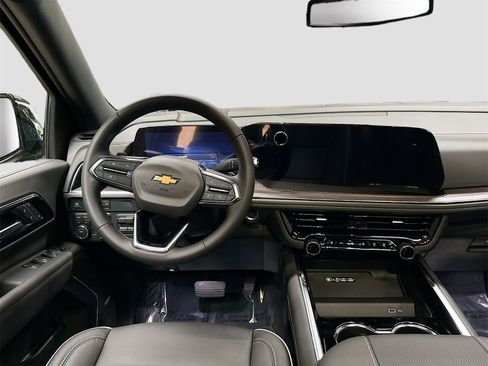 New 2026 Chevrolet Tahoe Premier w/ Sun And Tow Package image 24