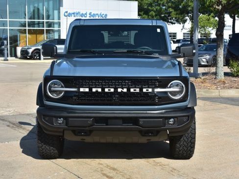 Used 2025 Ford Bronco Outer Banks AWD/4WD image 2