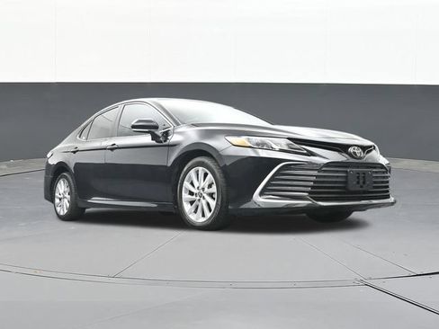 Used 2023 Toyota Camry LE w/ Convenience Package FWD image 51