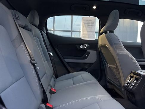 Used 2023 Polestar Polestar 2 w/ Pilot Pack image 15