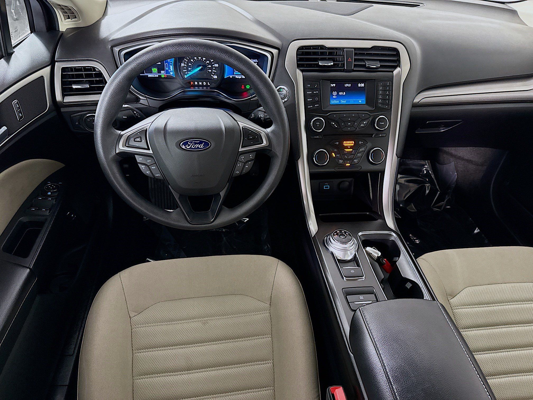 Used 2018 Ford Fusion S FWD image 17