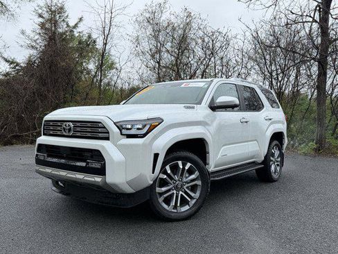Certified 2025 Toyota 4Runner Limited AWD/4WD image 1