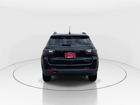 Used 2022 Jeep Compass Trailhawk w/ Trailhawk Elite Group AWD/4WD image 7