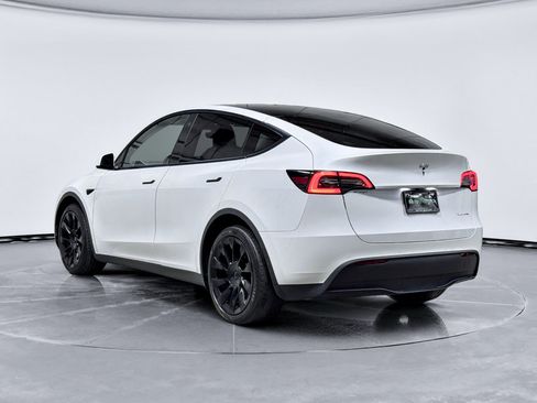 Used 2020 Tesla Model Y Long Range AWD/4WD image 2