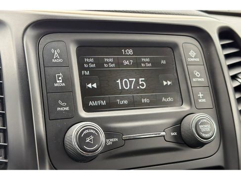 Used 2016 Jeep Cherokee Sport FWD image 20