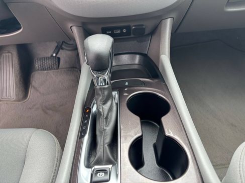 Used 2023 Chevrolet Malibu LS FWD image 17
