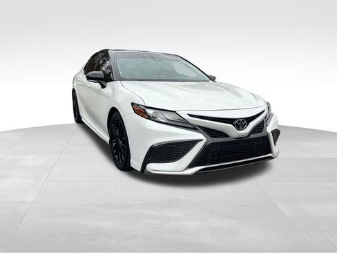 Used 2021 Toyota Camry XSE w/ Driver Assist Package image 7