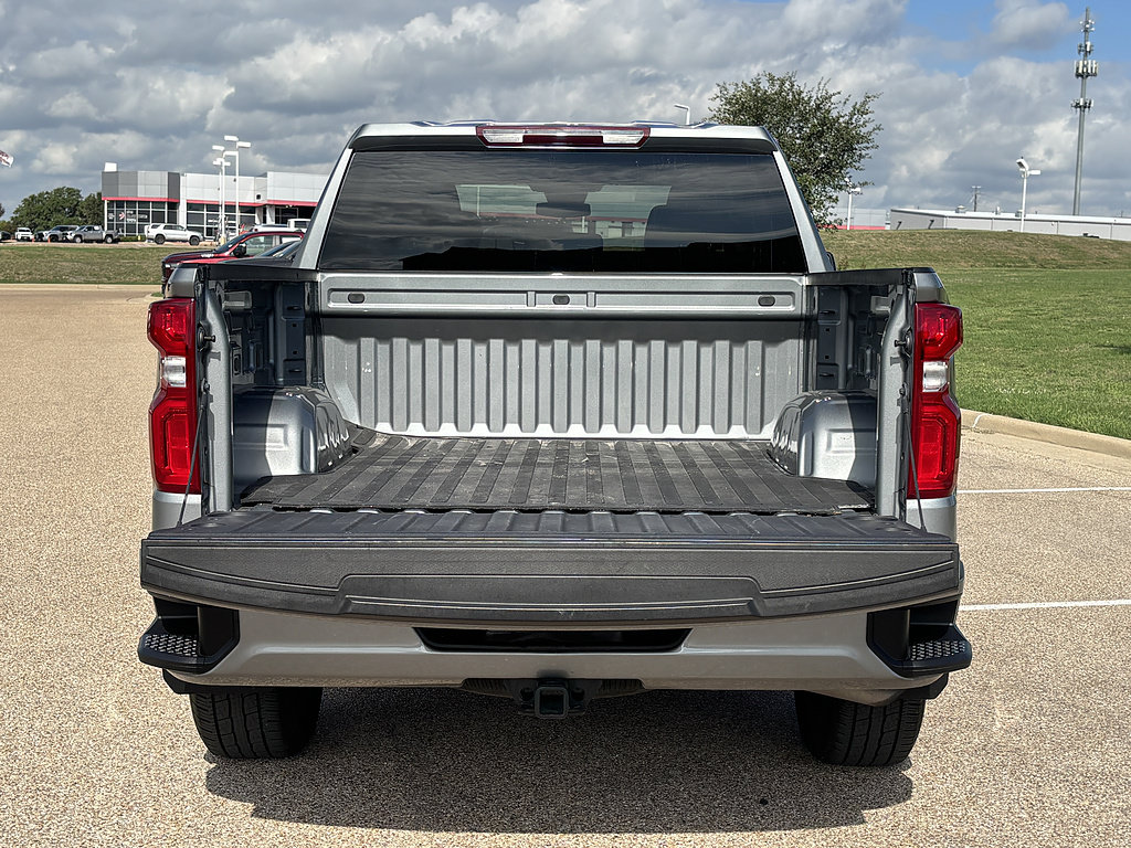 Used 2024 Chevrolet Silverado 1500 RST w/ LPO, Liner Protection Package AWD/4WD image 8