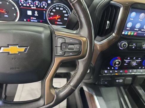 Used 2022 Chevrolet Silverado 3500 High Country w/ Safety Package II AWD/4WD image 25