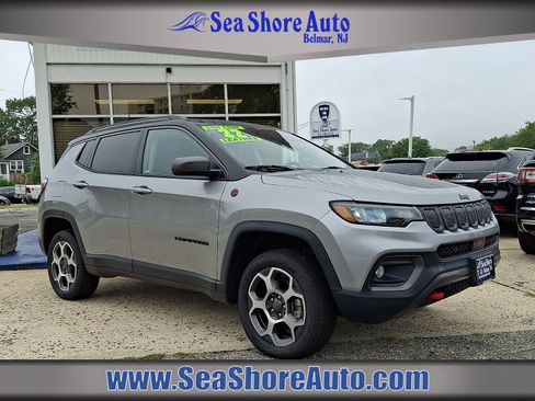 Used 2022 Jeep Compass Trailhawk w/ Sun and Sound Group AWD/4WD image 1