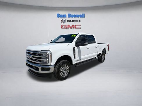 Used 2024 Ford F250 Lariat w/ FX4 Off-Road Package AWD/4WD image 6