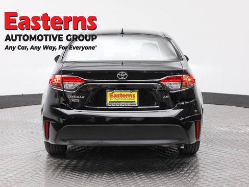 Used 2024 Toyota Corolla LE image 6