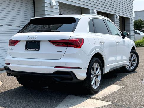 Certified 2023 Audi Q3 2.0T Premium Plus w/ Premium Plus Package AWD/4WD image 12