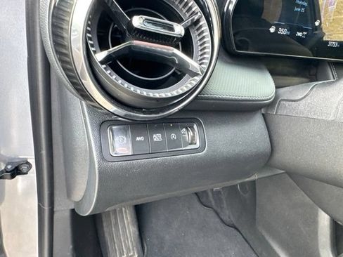 Used 2025 Chevrolet Equinox LT AWD/4WD image 18