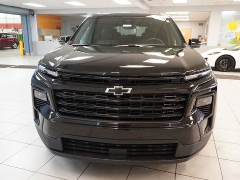 New 2026 Chevrolet Traverse LT w/ Midnight/Sport Edition AWD/4WD image 14