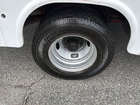 Used 2015 Ford F350 XL RWD image 34