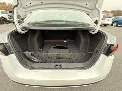 New 2025 Nissan Versa SV w/ Trunk Package FWD image 14